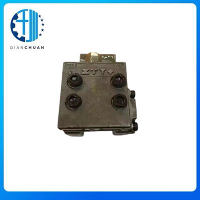 Reducing Valve 7022109230 For PC130-7 Komatsu Engine Spare Parts