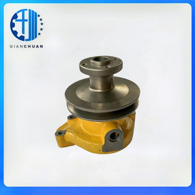 4D92 Engine  Water Pump 6141-61-1102 For Komatsu Excavator Parts