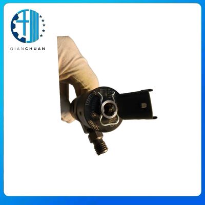 Fuel Injector 0445110558 04451-10558 Compatible with Deutz Engine TCD3.6L4 Spare Parts